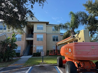 Commercial building after pressure washing — Sarasota FL