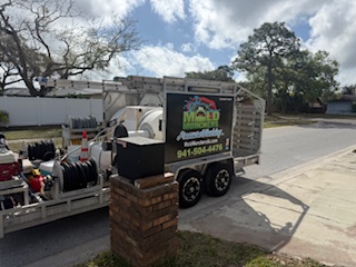 Mold Munchers pressure washing trailer — Sarasota FL